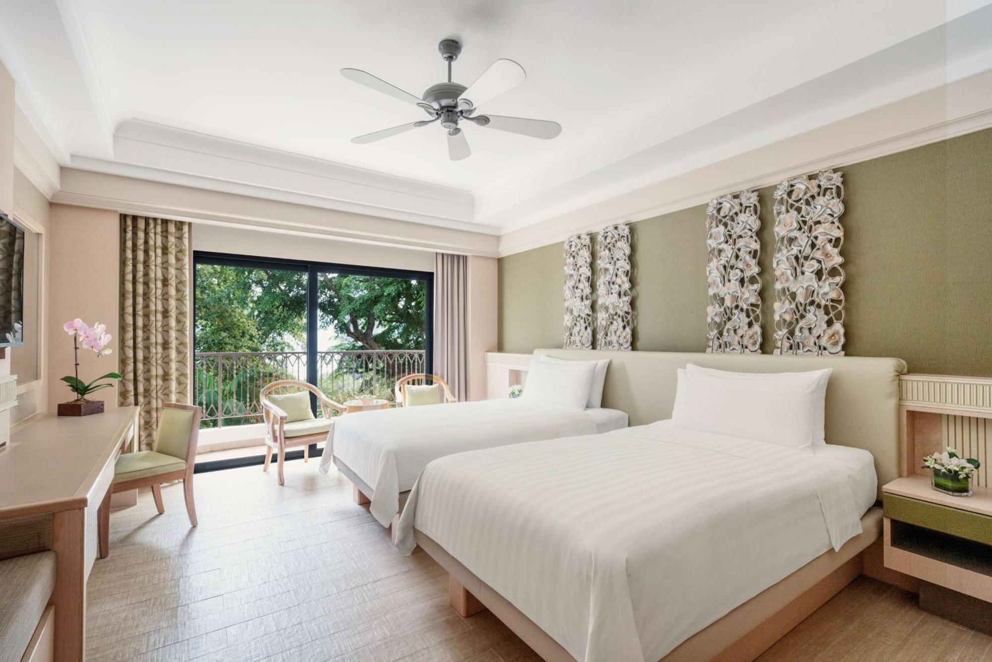 Superior Twin Room Hill View
