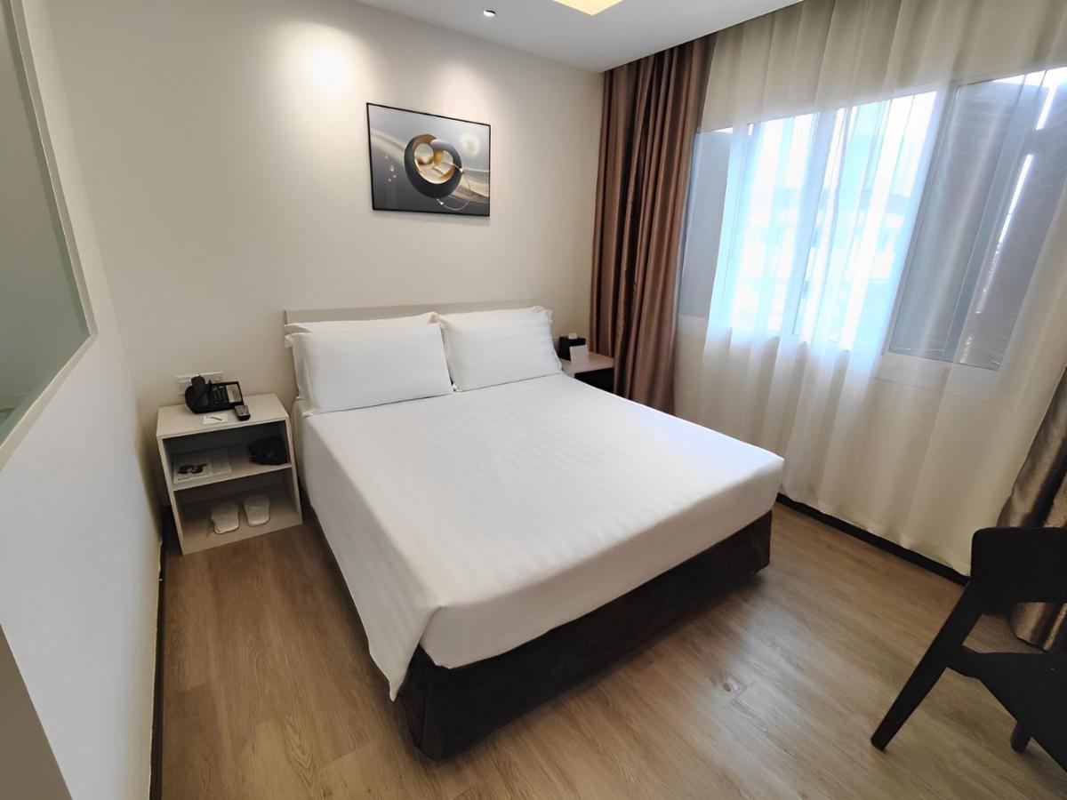 Deluxe Double or Twin Room,1349933557:JPEG