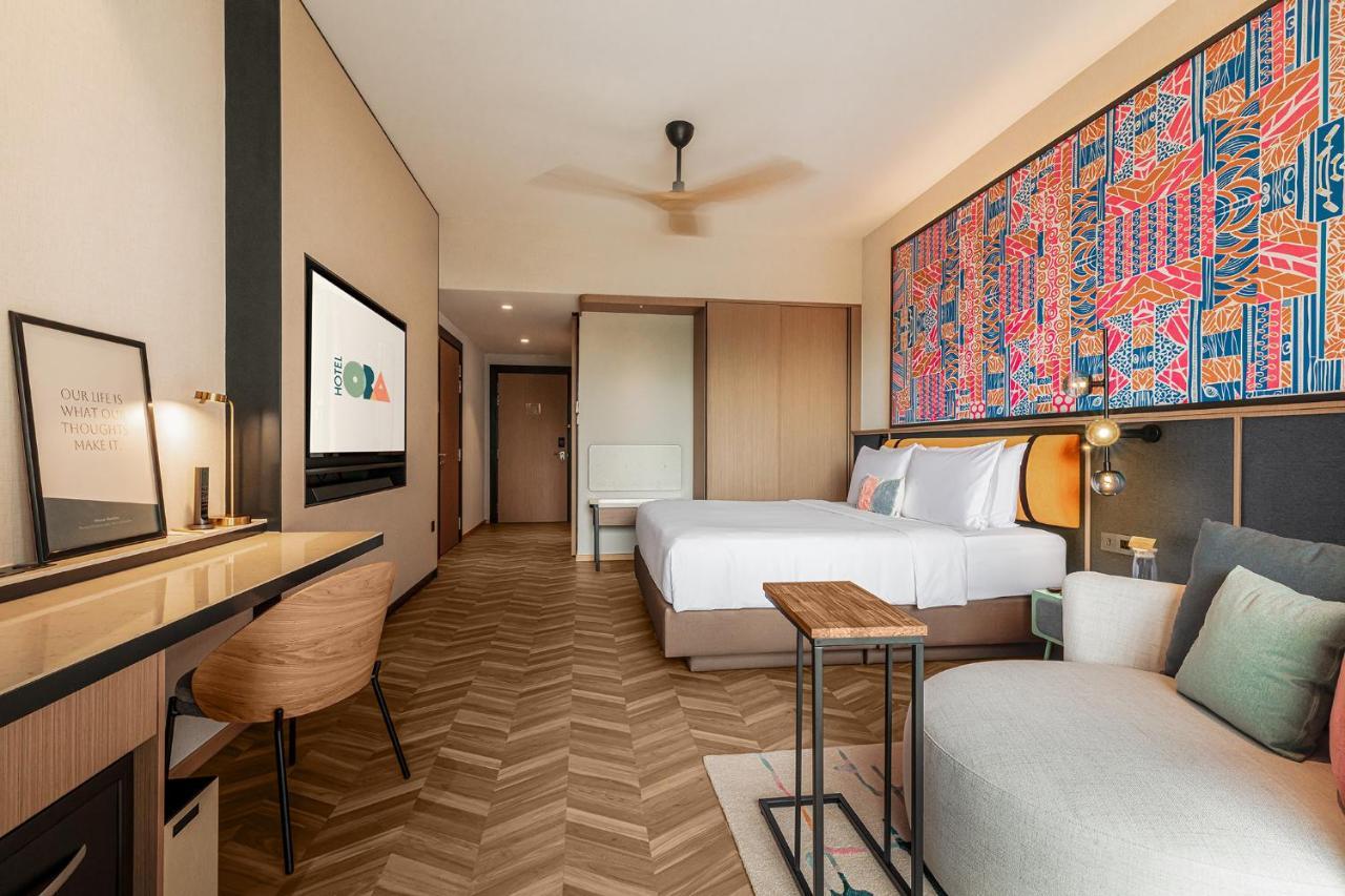 3D2N Waves of Fun Package - Deluxe Room with complimentary One-Day Tickets for 2 Adults to Adventure Cove Waterpark,1382549867:JPEG