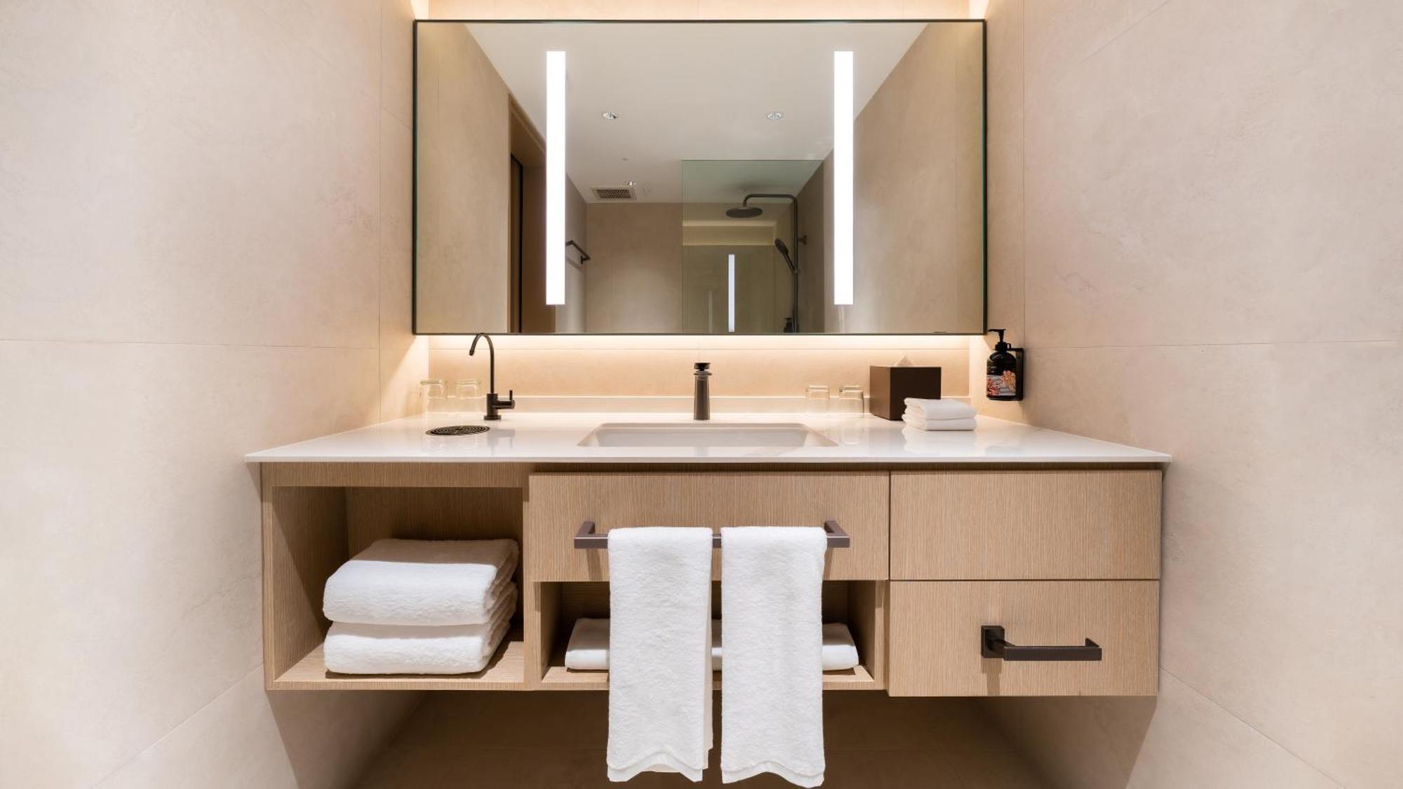 Grand Deluxe King Newly Refurbished
