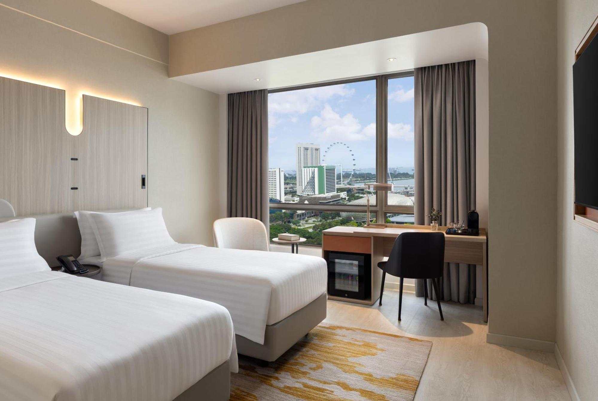 Premier King Room Marina Bay View