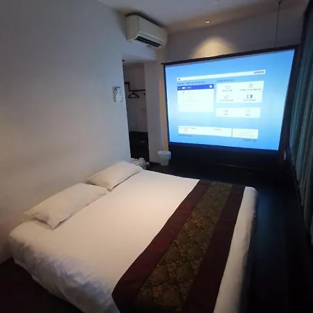 Hi Hotel Bugis-2