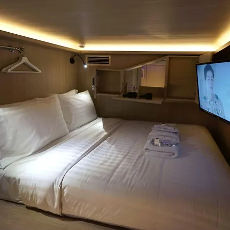 Cube Boutique Capsule Hotel At Kampong Glam-3