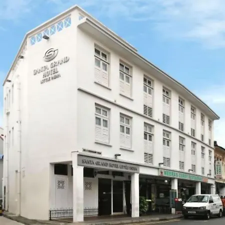 Santa Grand Hotel Little India-3