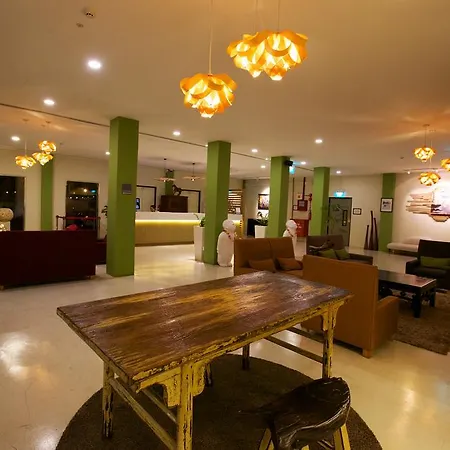 Raintr33 Hotel Singapore-2